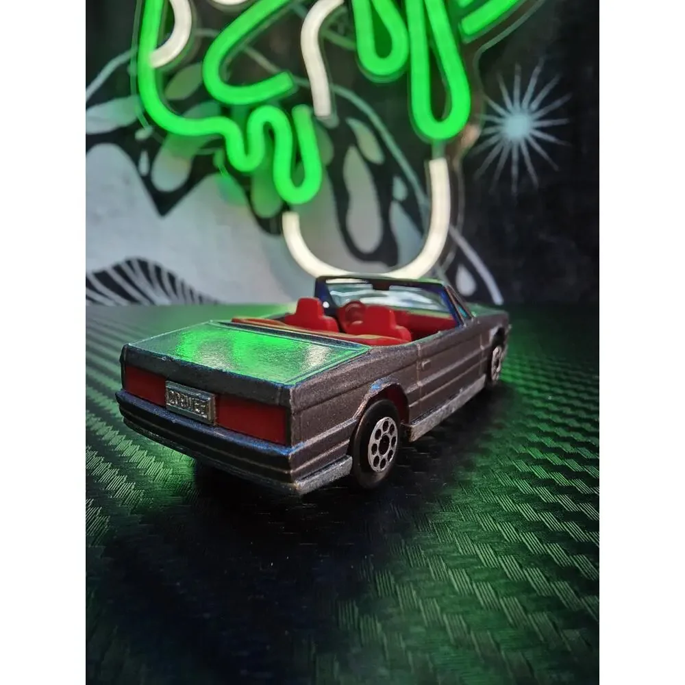 Majorette No. 255 ECH 1/59 Cadillac Allante